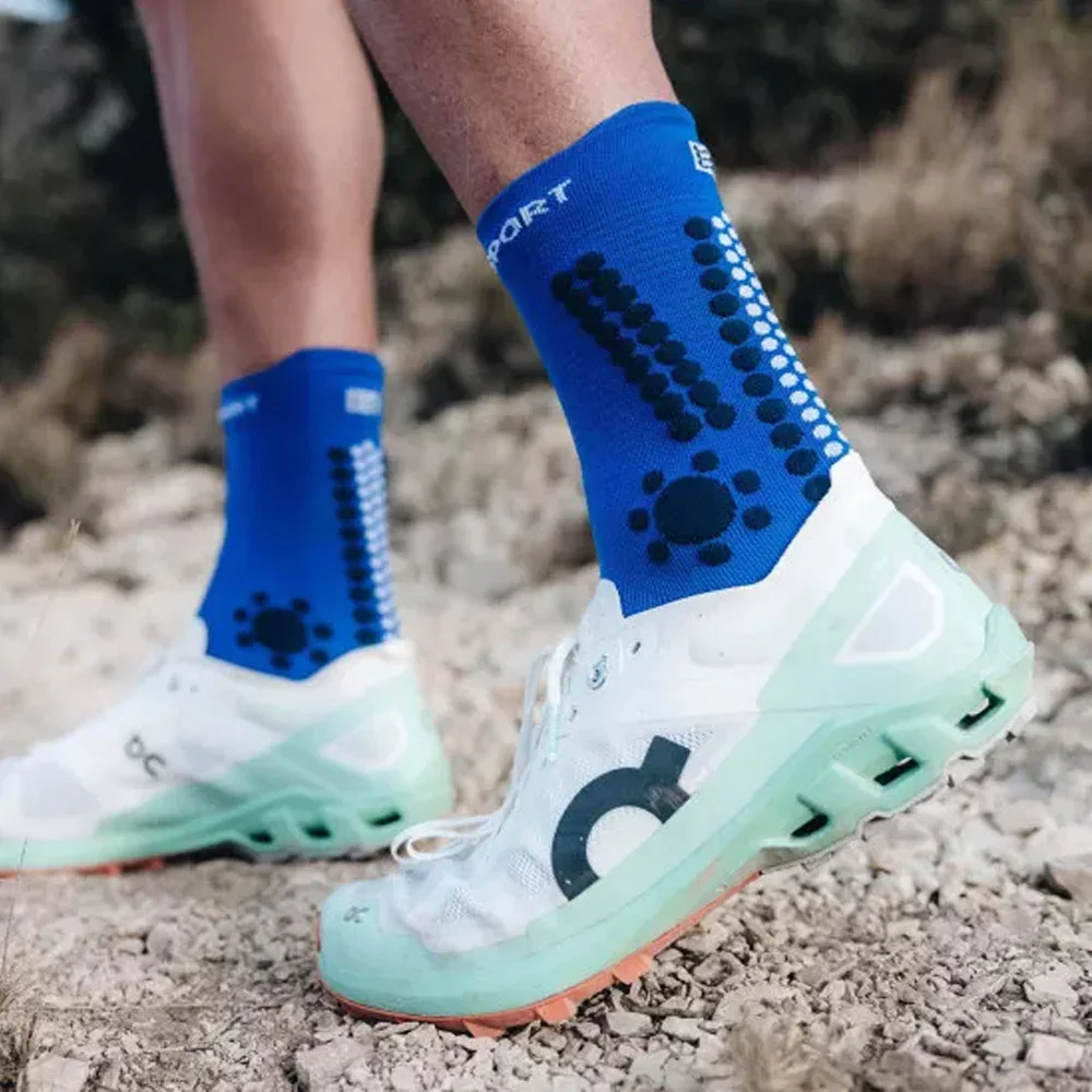 Bas Compressport Pro Racing Socks v4.0 Trail - Image 15