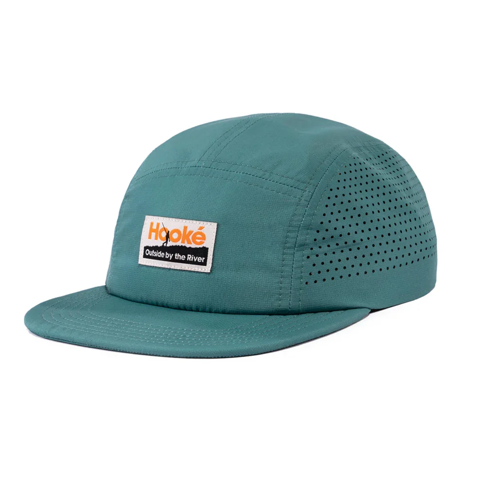 Casquette Hooké Outside by the River Camper